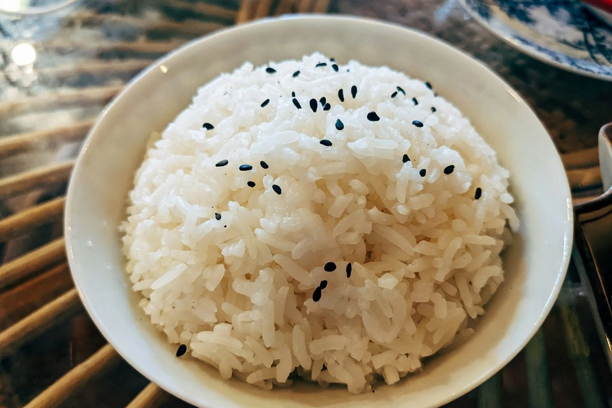 Apakah Makan Nasi Putih jadi Penyebab Diet Gagal?