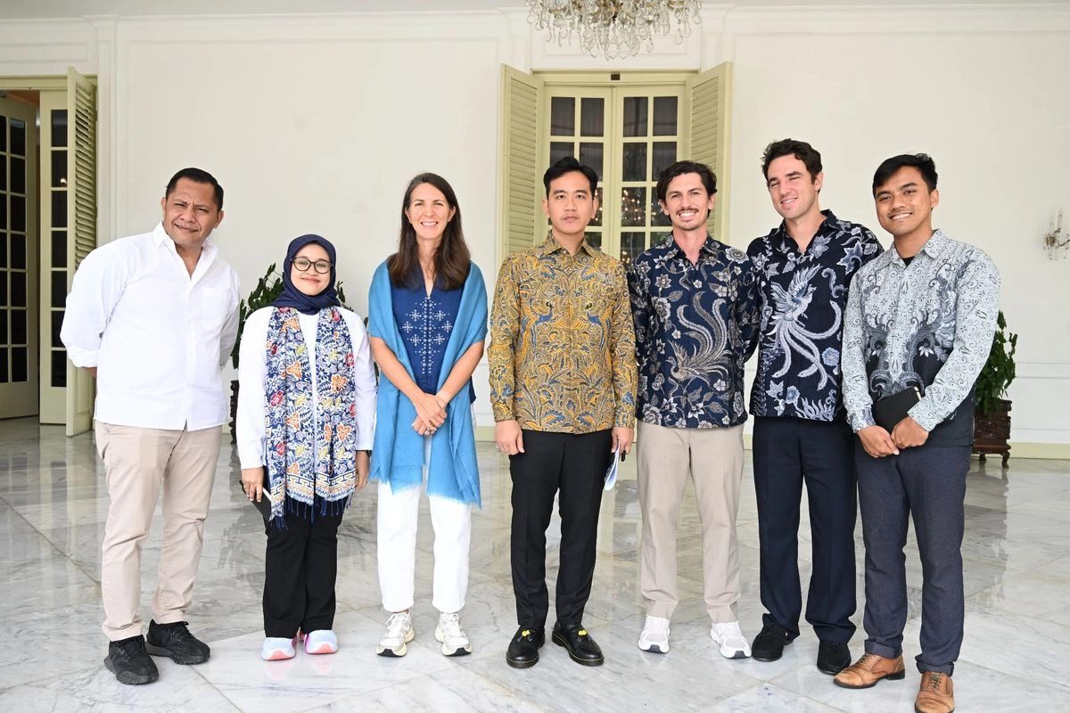 Bertemu Pendiri Sungai Watch, Gibran Dorong Kolaborasi dan Janji Carikan Sponsor