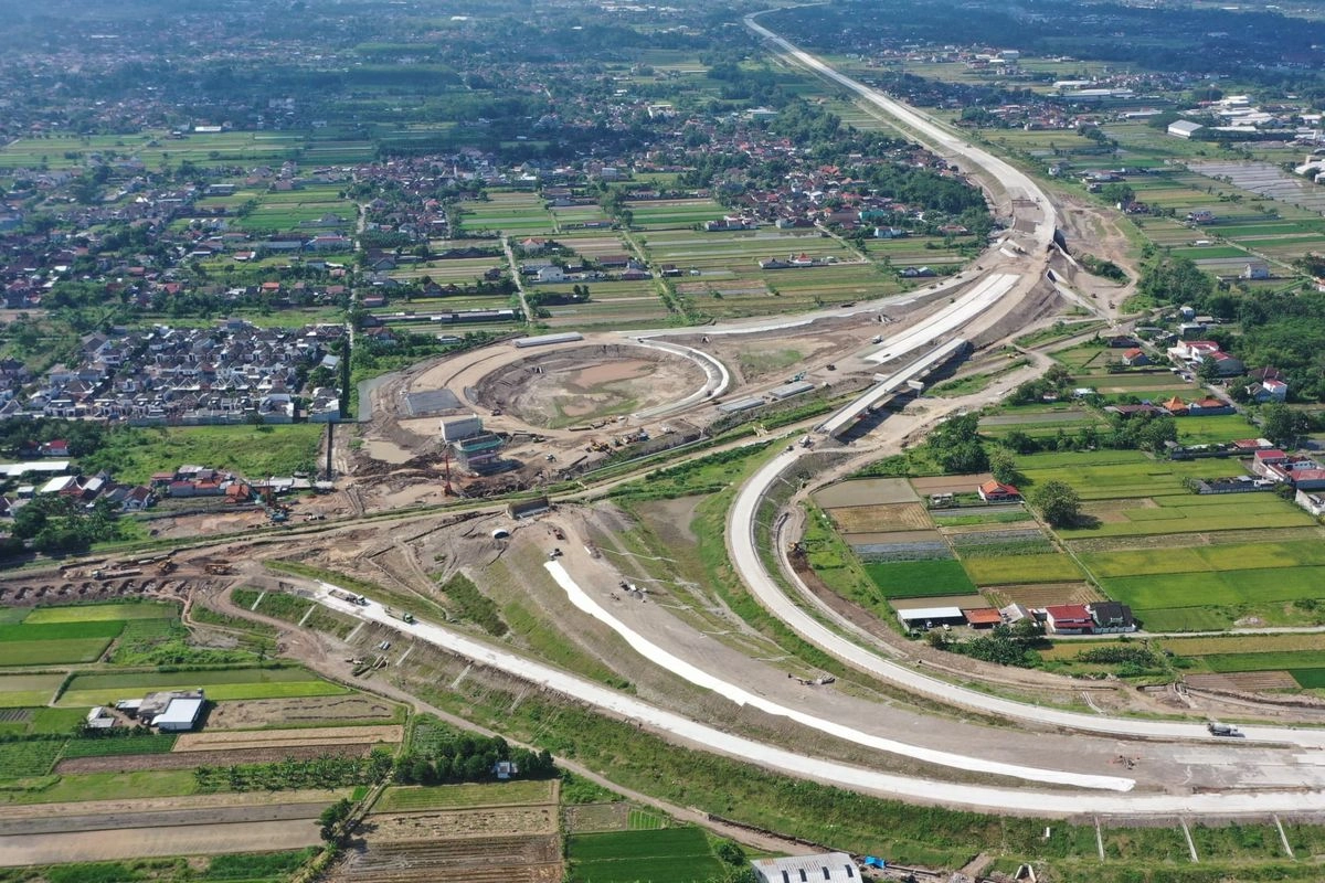 Kritik The Economist dan Pencarian Jalan Baru Ekonomi Indonesia