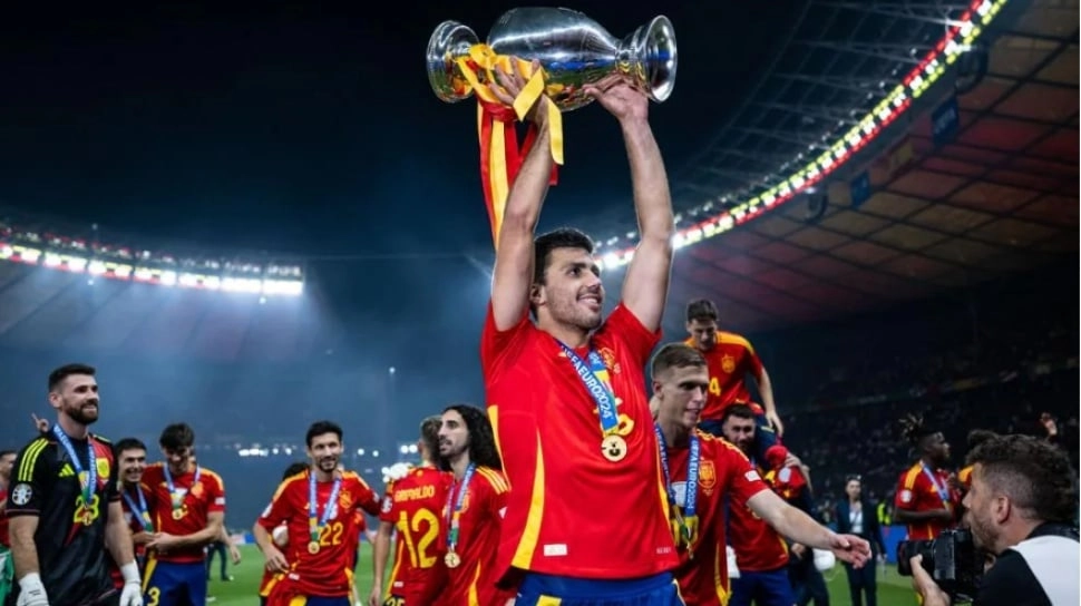 Membaca Strategi De la Fuente, Timnas Spanyol Akan Main Bertahan di Piala Dunia 2026?