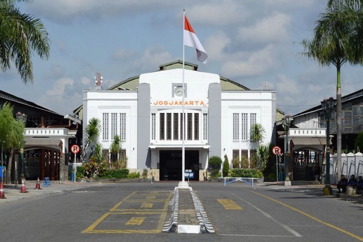 5 Wisata Dekat Stasiun Tugu Yogyakarta untuk Liburan Praktis