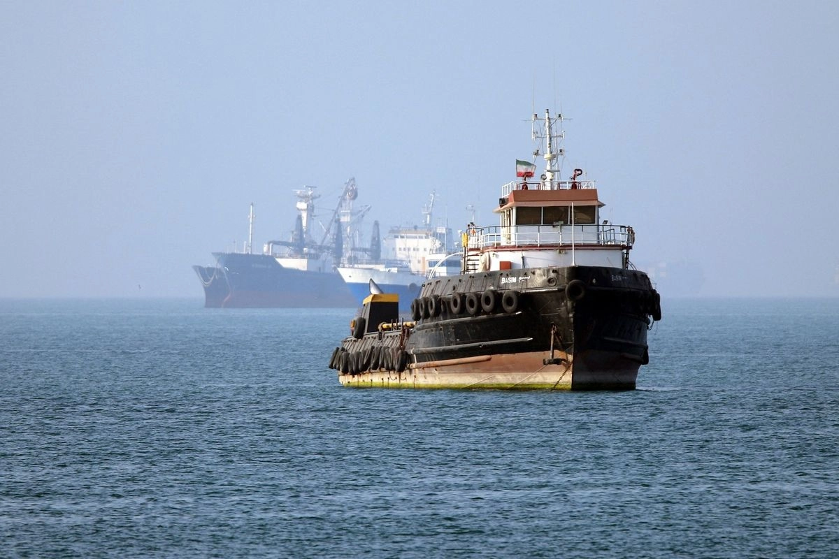 Tak Gentar Ancaman AS, Iran dan Oman Bahas Pengelolaan Selat Hormuz
