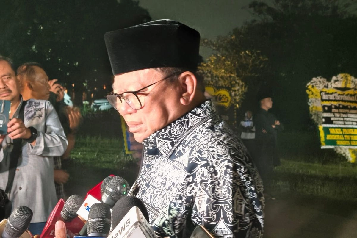 Melayat ke Rumah Duka, OSO Kenang Persahabatan Panjang dengan Ryamizard sejak Belum Jadi Tentara
