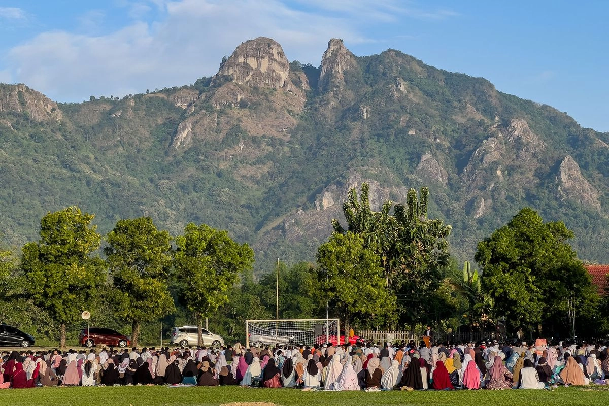 Wonogiri juga Punya Tempat Shalat Ied yang Indah dengan Pemandangan Gunung Api Purba
