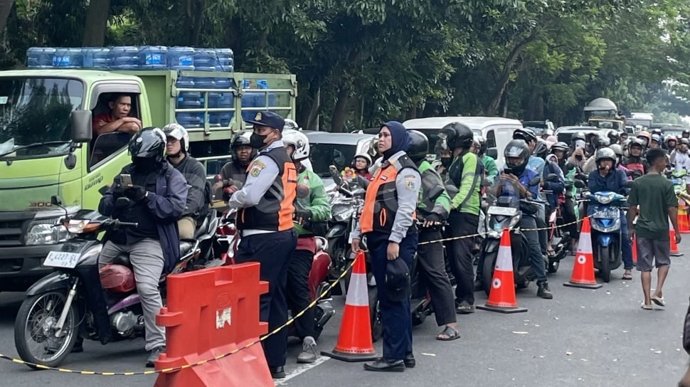 Awas Macet! Jalan Lenteng Agung Arah Depok Ditutup Sore Ini, Rute Transjakarta Dipangkas