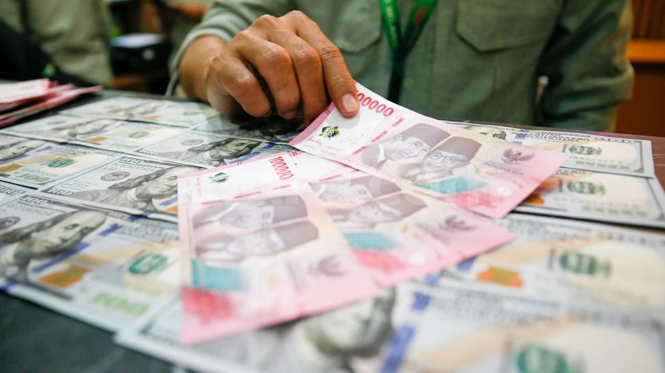 Rupiah Makin Terpuruk! Tembus Rp17.839 per Dolar AS, Ini Penyebabnya