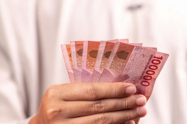 Rupiah Cetak Rekor Terlemah, Berapa Kurs 