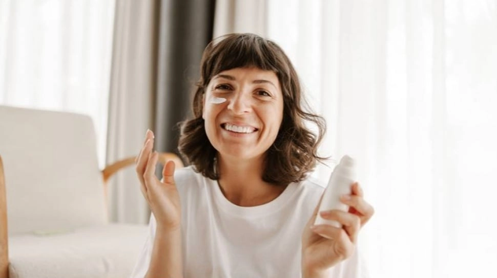 4 Rekomendasi Sunscreen Tone Up, Wajah Cerah Instan dan Terlindungi dari Sinar UV