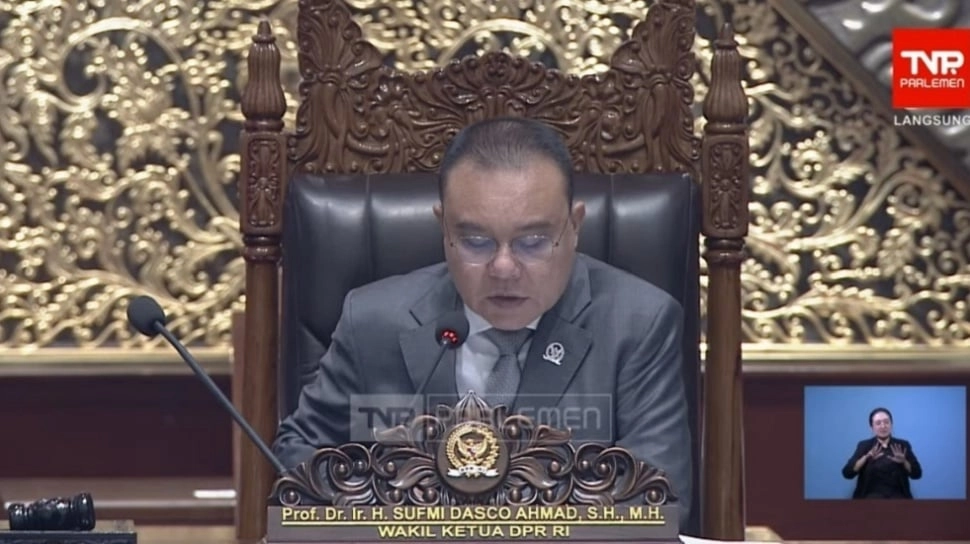 DPR Sahkan Revisi UU PPSK, OJK Kini Awasi Bursa Karbon hingga Aset Kripto