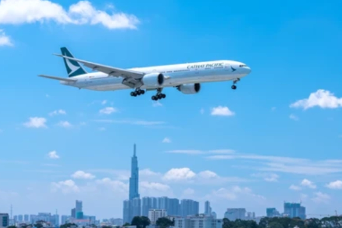 Ada Pesawat Terbang Rendah di Hong Kong, kenang Bandara yang Sudah Tidak Ada