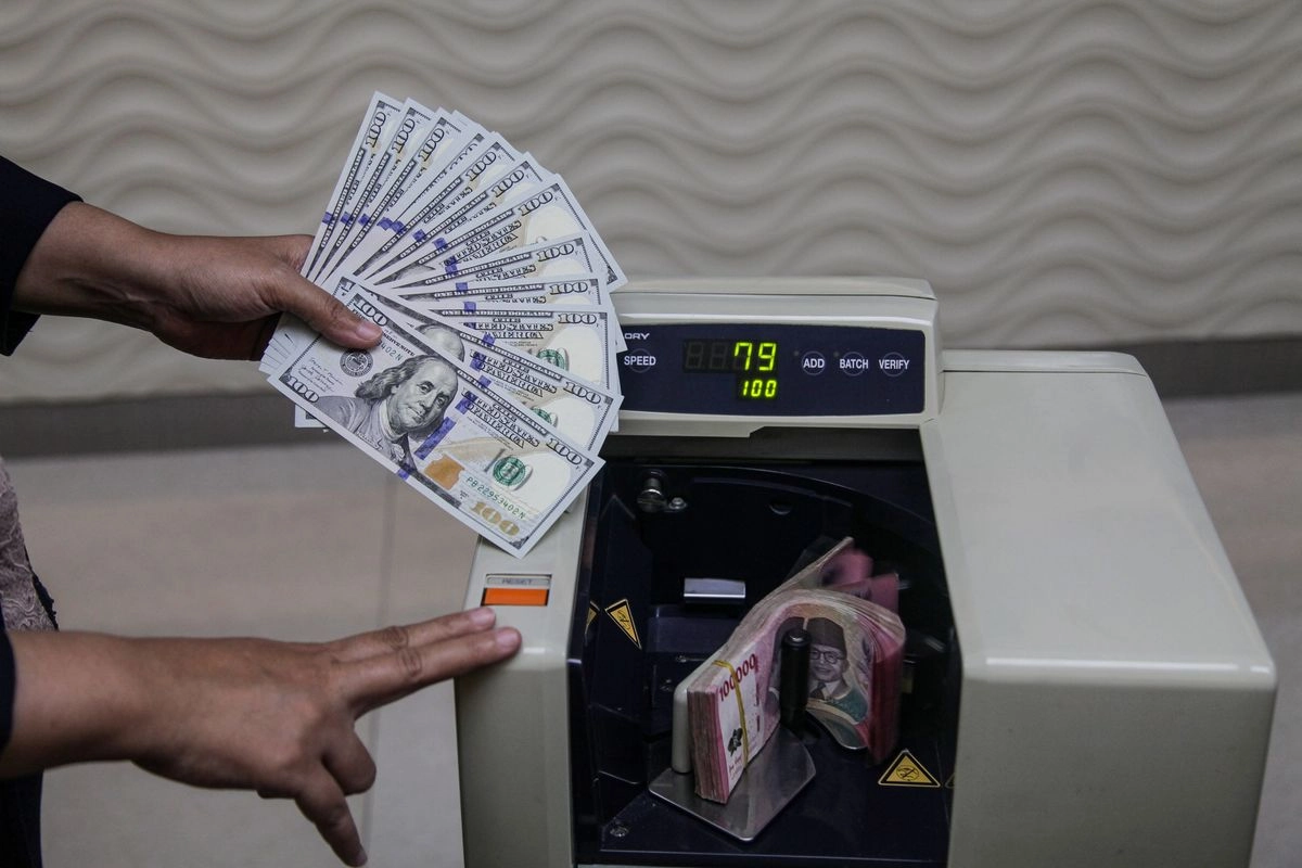 Andai Rupiah Menyentuh Rp 20.000 Per Dollar AS