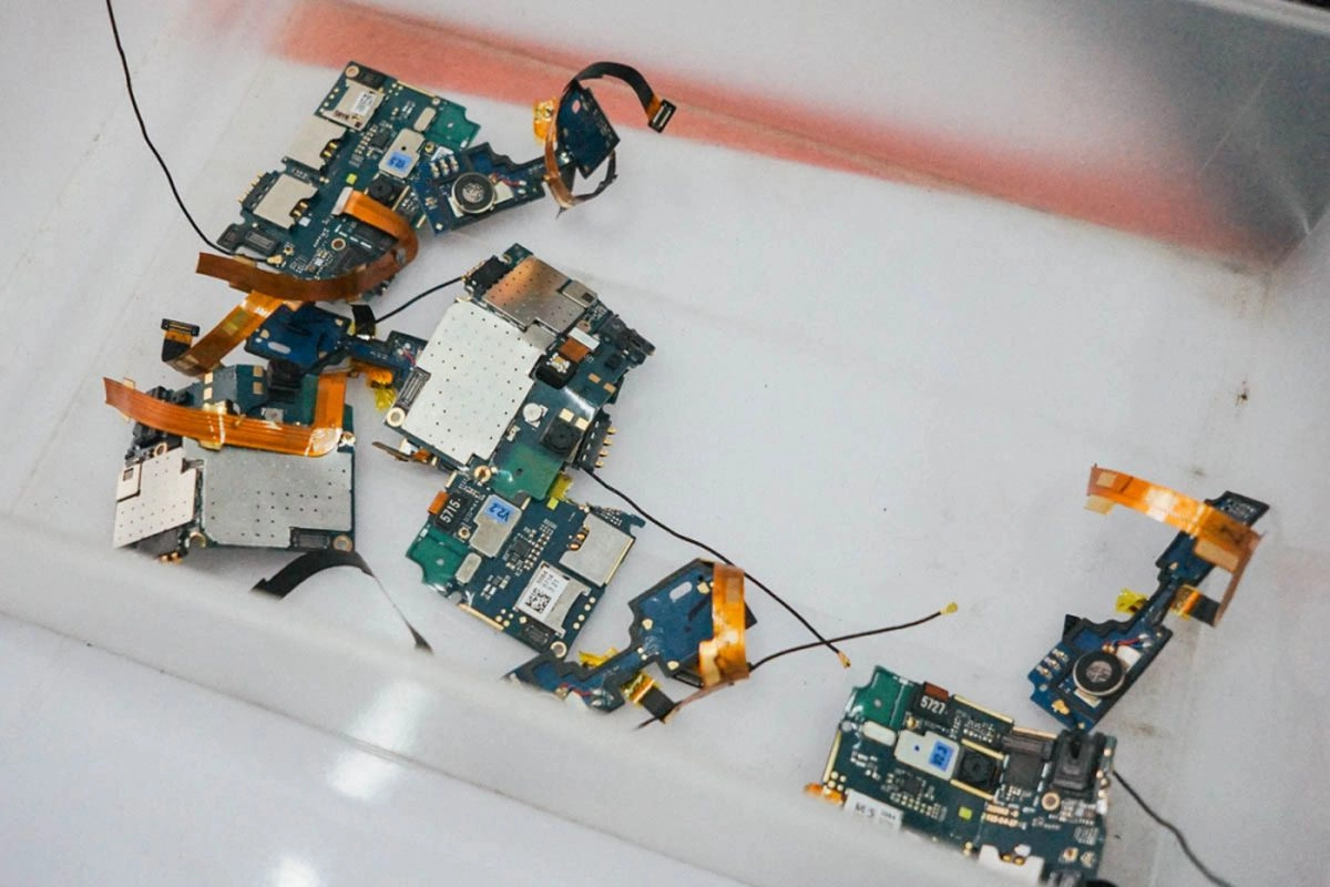 Harga Elektronik Berisiko Naik akibat Gangguan Pasokan Resin