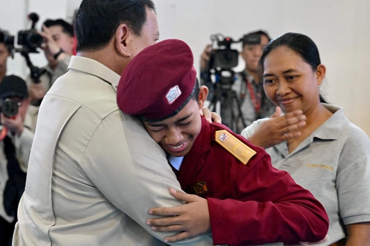 Nasihat Prabowo untuk Siswa Sekolah Rakyat yang Di-bully Saat SD: Semakin Dihina, Semakin Teguh