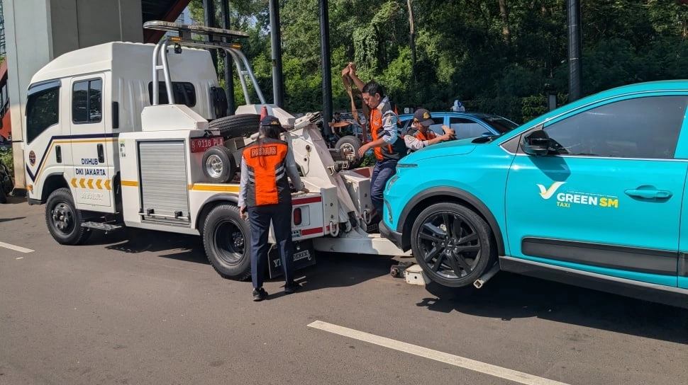 Jakarta 'Bersih-bersih' Parkir Liar: 456 Pelanggaran Ditindak, 11 Jukir Liar Diciduk