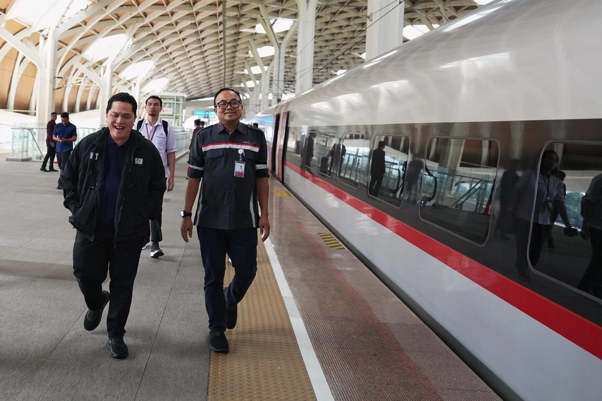 Erick Thohir Naik Whoosh ke Bandung, Beri Dukungan Langsung untuk Timnas Putri Indonesia