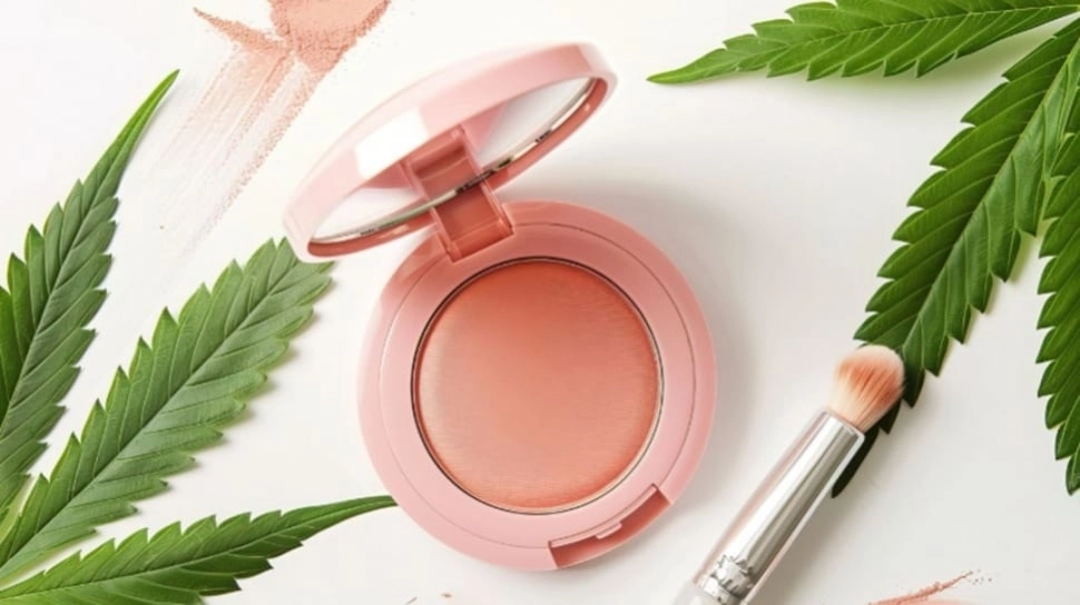 Bedak yang Bagus SPF Berapa? Ini 5 Pilihan yang Aman Dipakai di Luar Ruangan