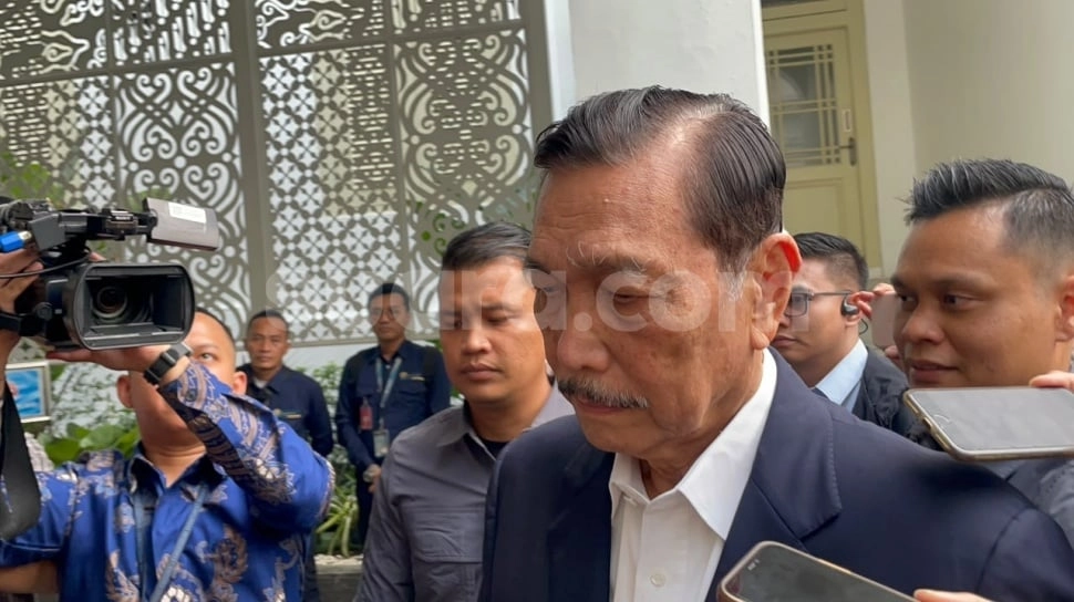 Luhut Bawa Chatib Basri ke Istana, Ini Tujuannya
