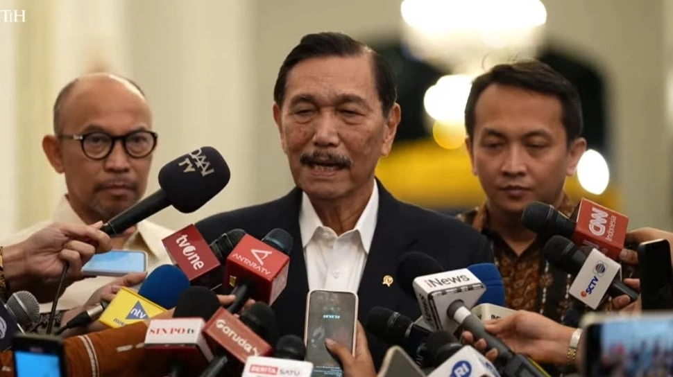 Luhut-Chatib Basri soal MBG: Jangan Bertengkar-Ini Masalah Kepercayaan!