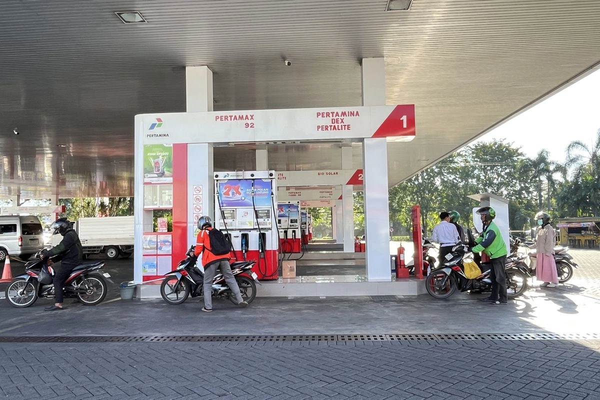 Harga Pertamax Naik 32 Persen, Warga Beralih ke Transportasi Umum