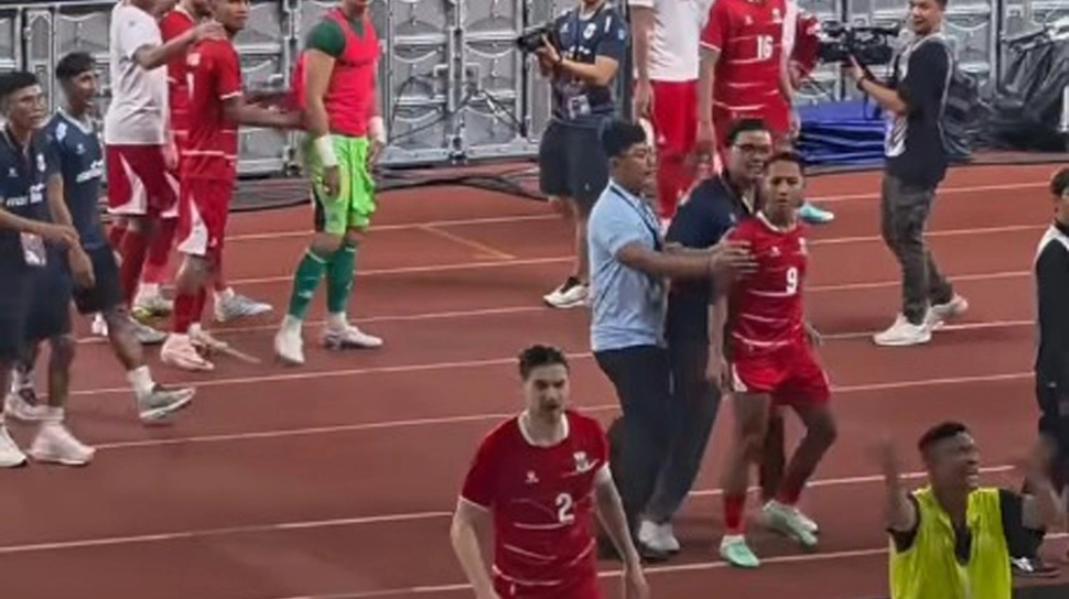 Beckham Putra Dicaci Maki Fans Saat Bela Timnas Indonesia, Bintang Sassuolo Ikut Buka Suara