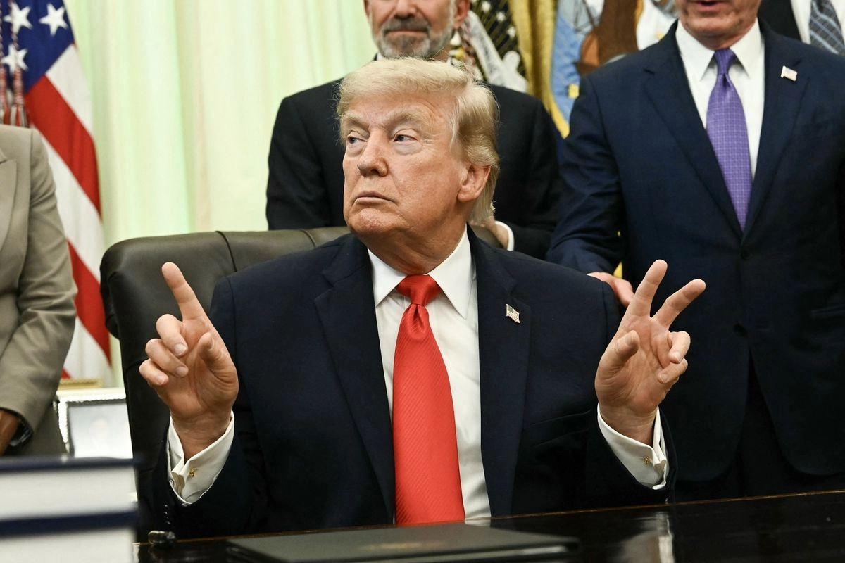 Trump Mendadak Batal Serang Dahsyat Iran, Klaim Ada ''Deal'' Besar