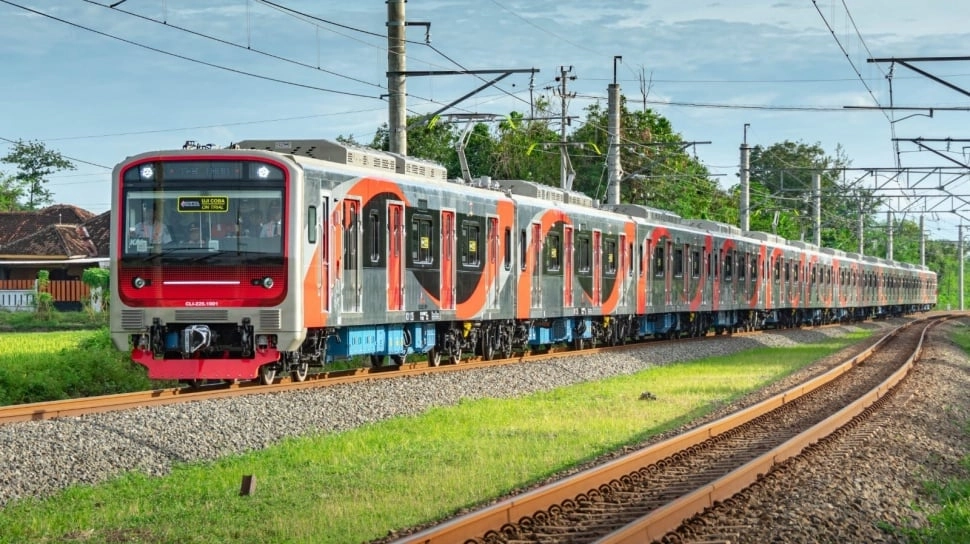 KRL hingga Whoosh Jadi Andalan KAI Tekan Emisi Karbon
